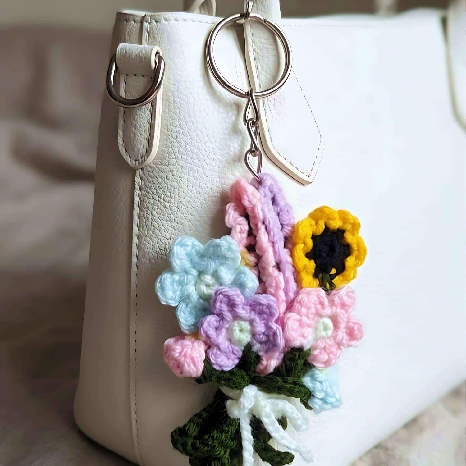 Bouquet Bag Charm — photo 2